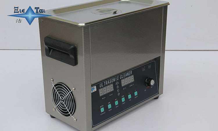 超聲波清洗機在電子制造業(yè)的引領地位 超聲波清洗機在電子制造業(yè)的引領地位