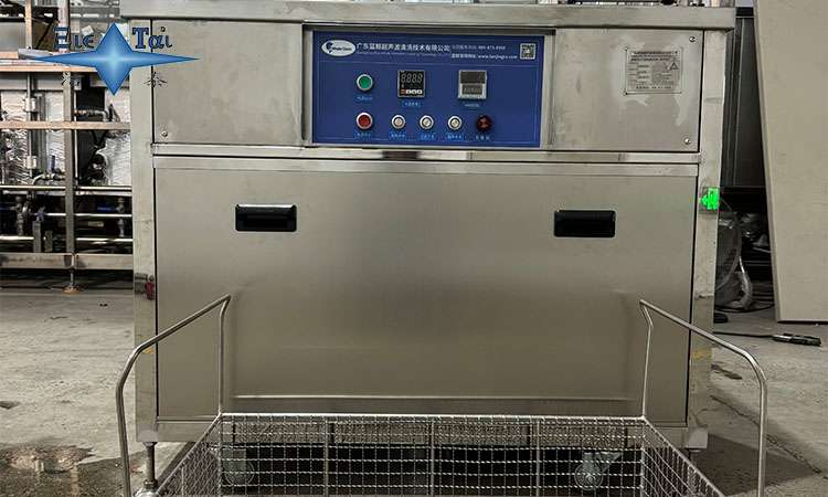 超聲波清洗機(jī)中的泵選型指南：類型、功能與應(yīng)用場景分析
